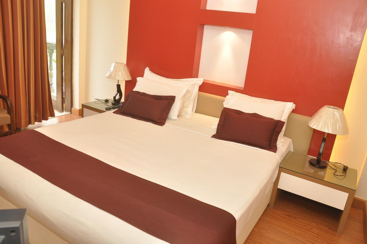 Foy'S Lake Resort Dakhin Kattali Экстерьер фото