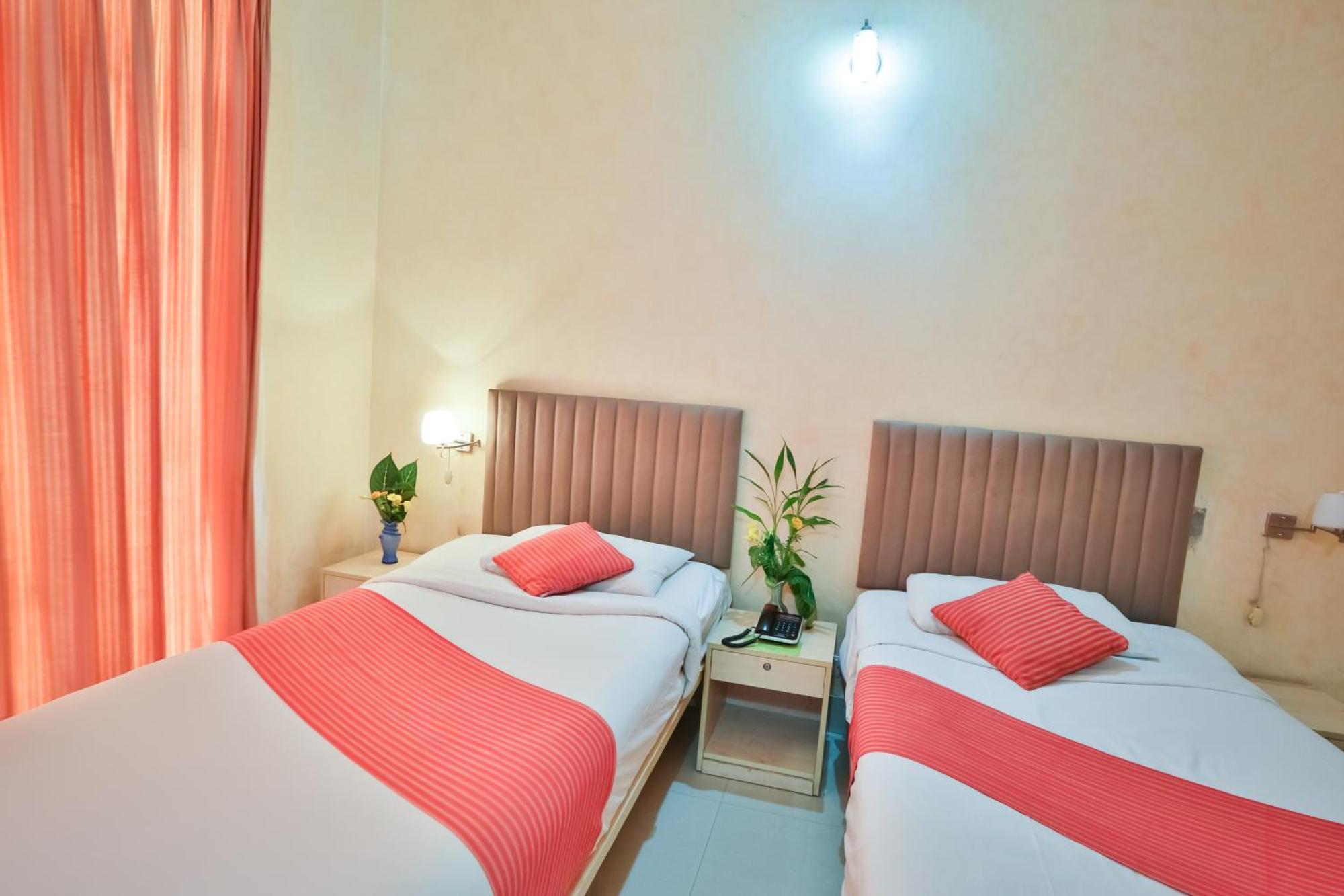 Foy'S Lake Resort Dakhin Kattali Экстерьер фото