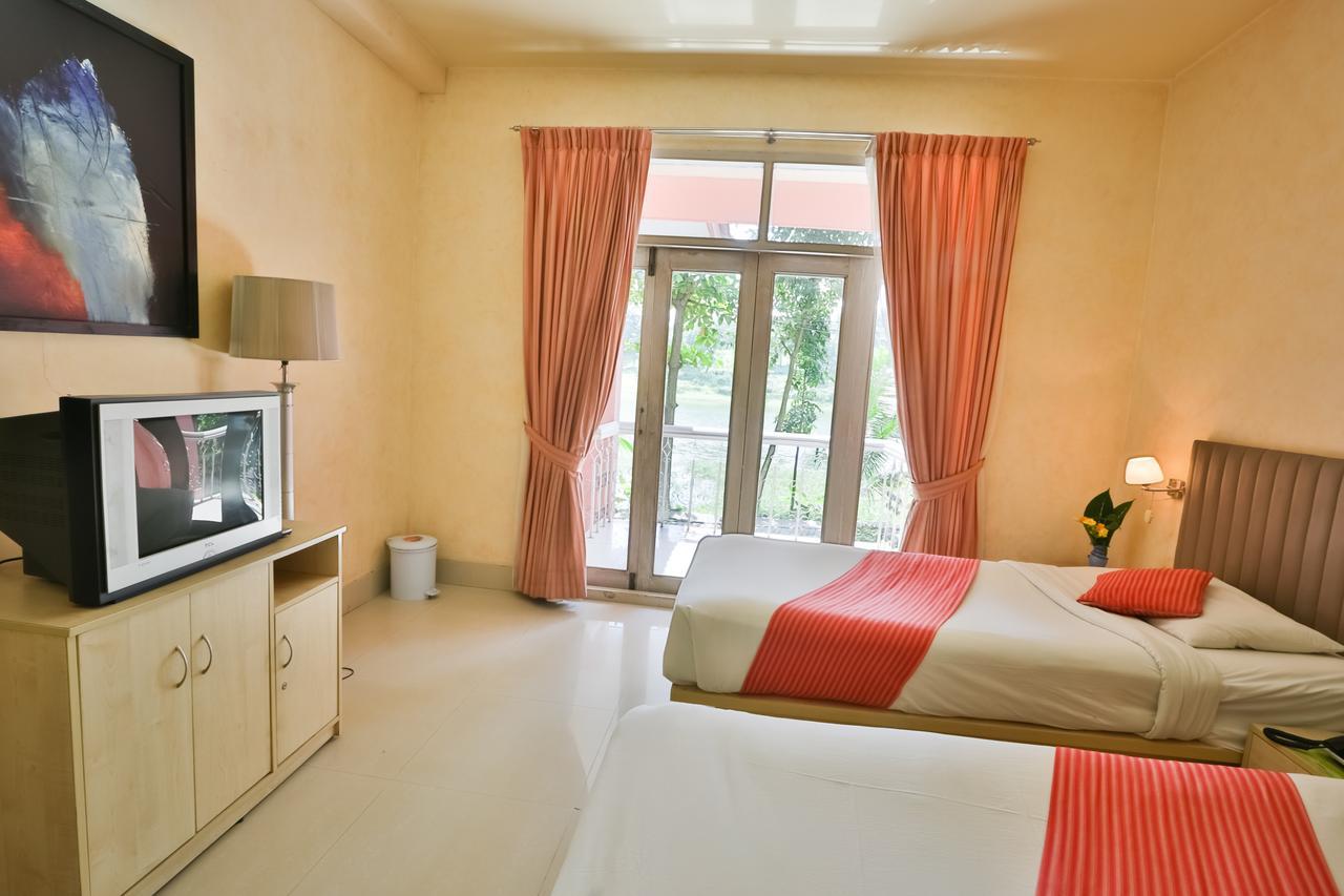 Foy'S Lake Resort Dakhin Kattali Экстерьер фото